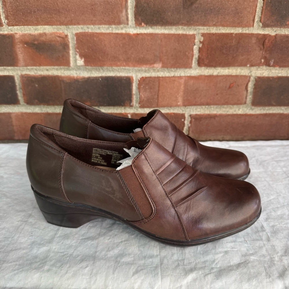 Thom McAn brown leather slip on chunky heel comfort shoes Women’s US 9 M